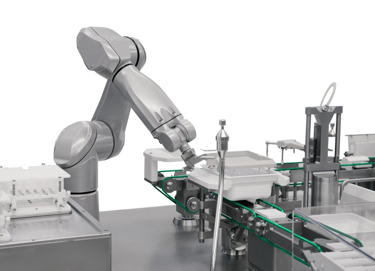 With 100 percent in-process control (IPC), SynTiso can process up to 600 syringes, vials, or cartridges per minute — a speed never before seen on the market.